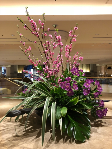 横浜グランドインターコンチネンタルホテルのロビー装花